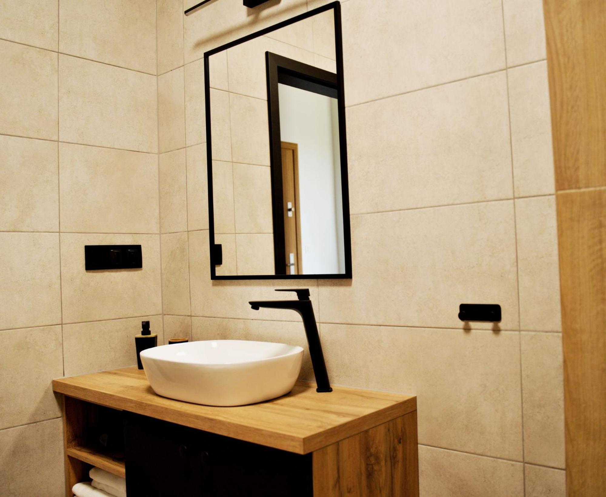 Apartament J&W Z Balkonem Apartman Zator Kültér fotó